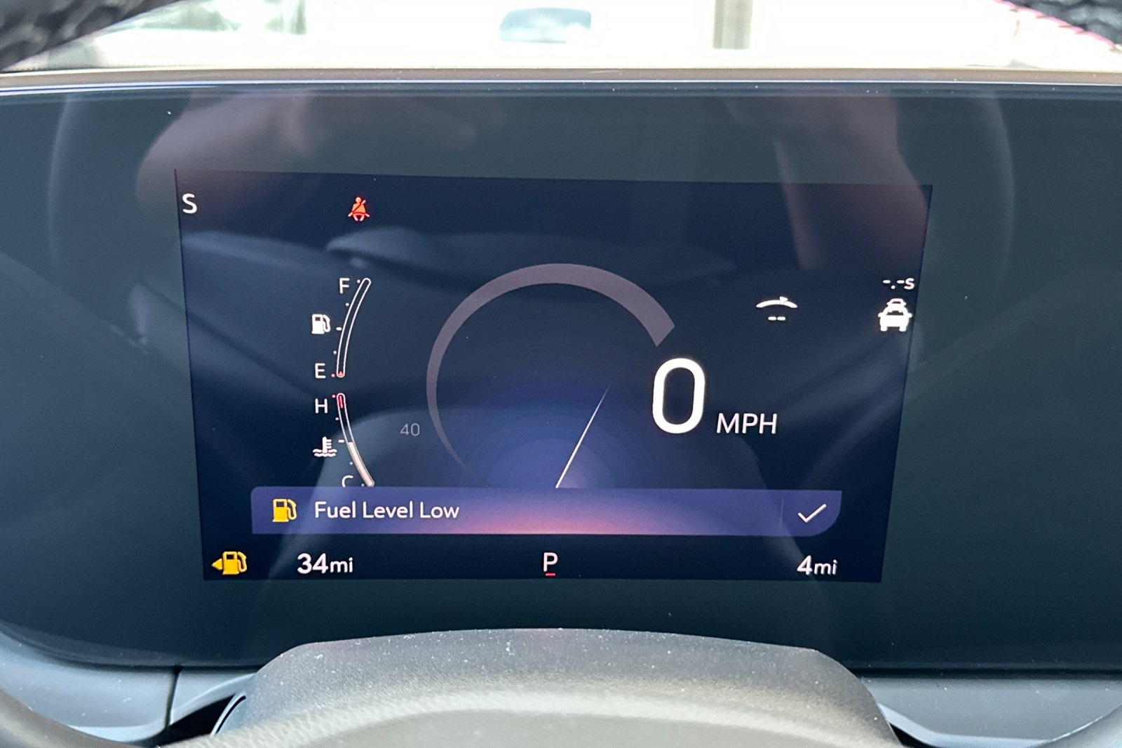 Vehicle image 16 of 32