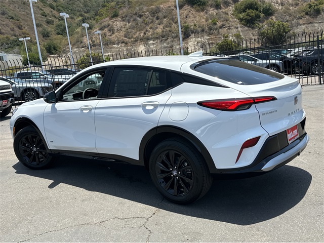 Vehicle image 6 of 36