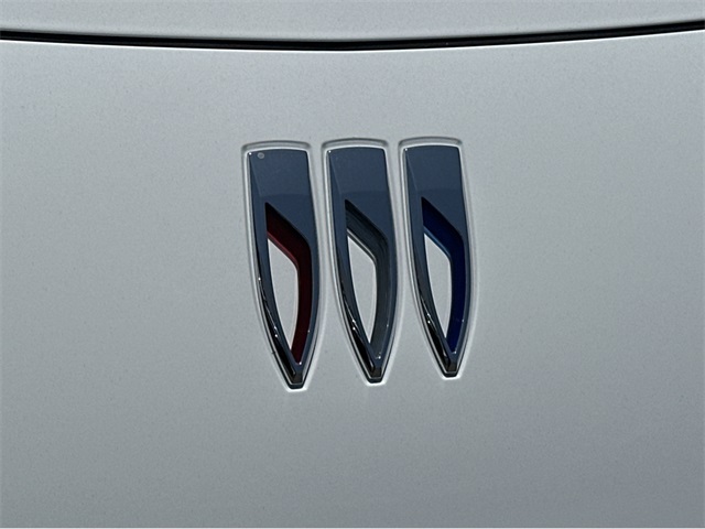 Vehicle image 31 of 36