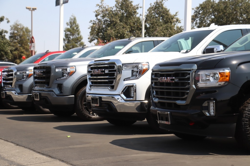 2025 Buick Envista Sport Touring Image 14 of 32