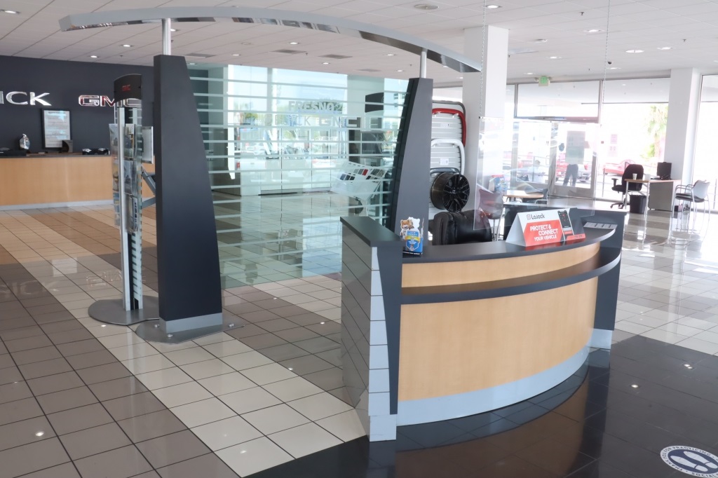 2025 Buick Envista Sport Touring Image 27 of 32