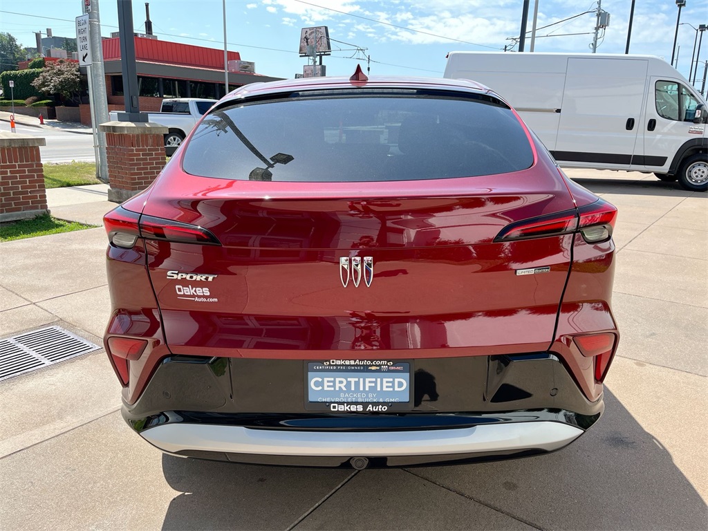 Vehicle image 5 of 38