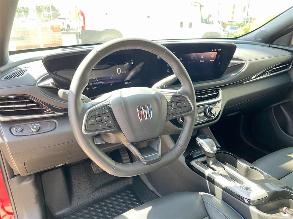 Vehicle image 14 of 38