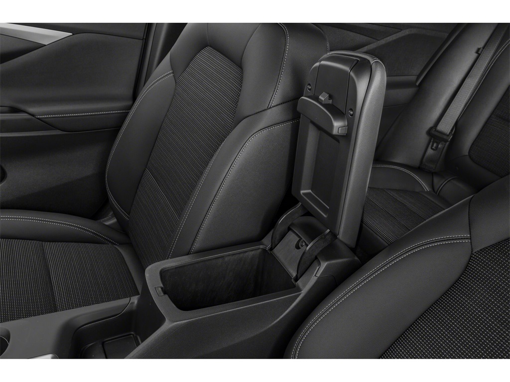 Vehicle image 17 of 20