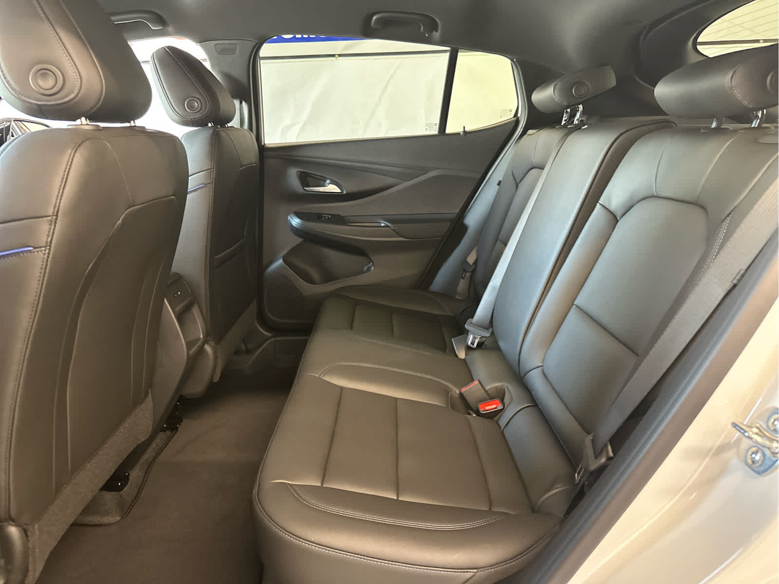 Vehicle image 18 of 51