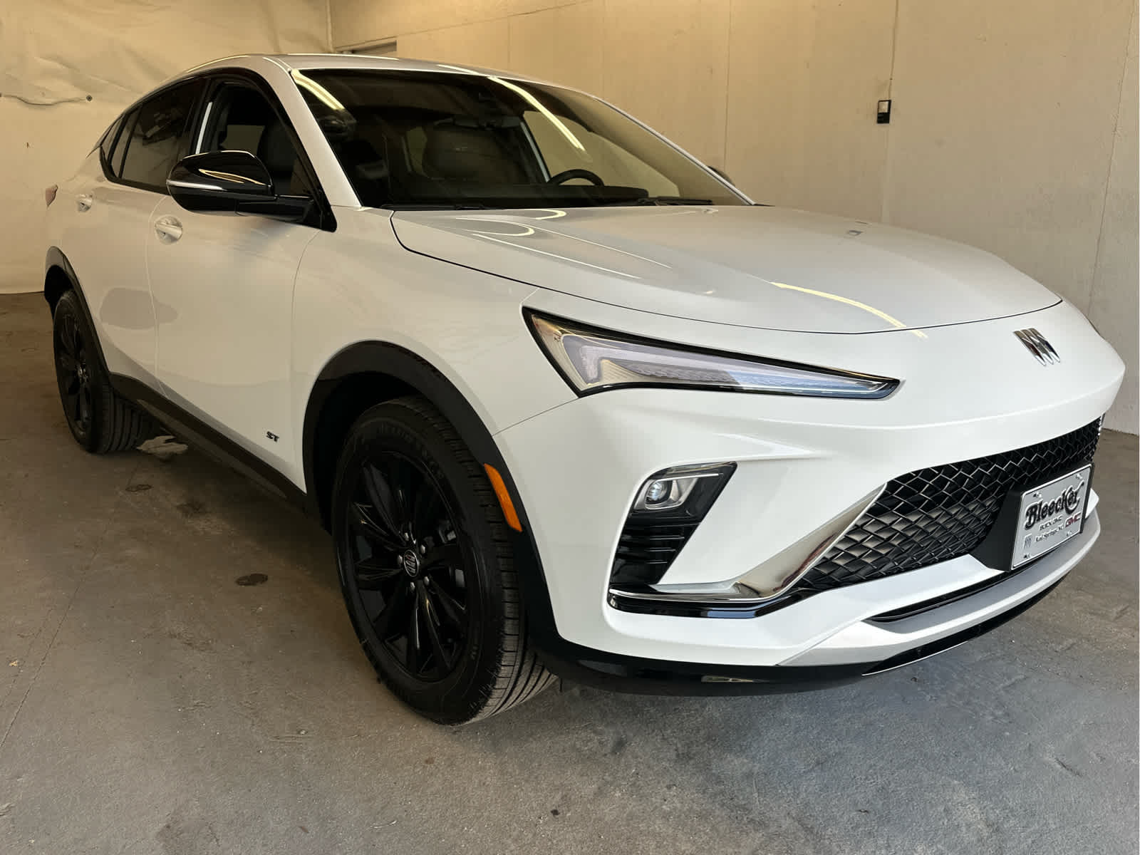 Vehicle image 4 of 51