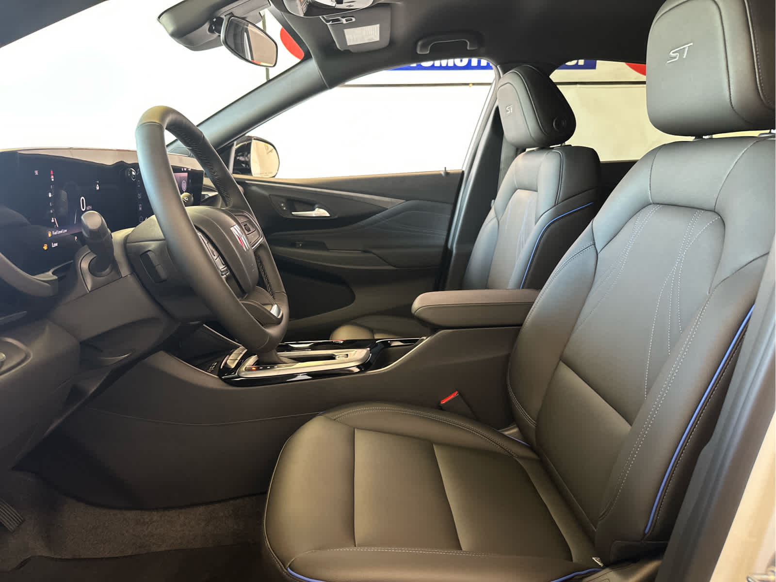 Vehicle image 20 of 51
