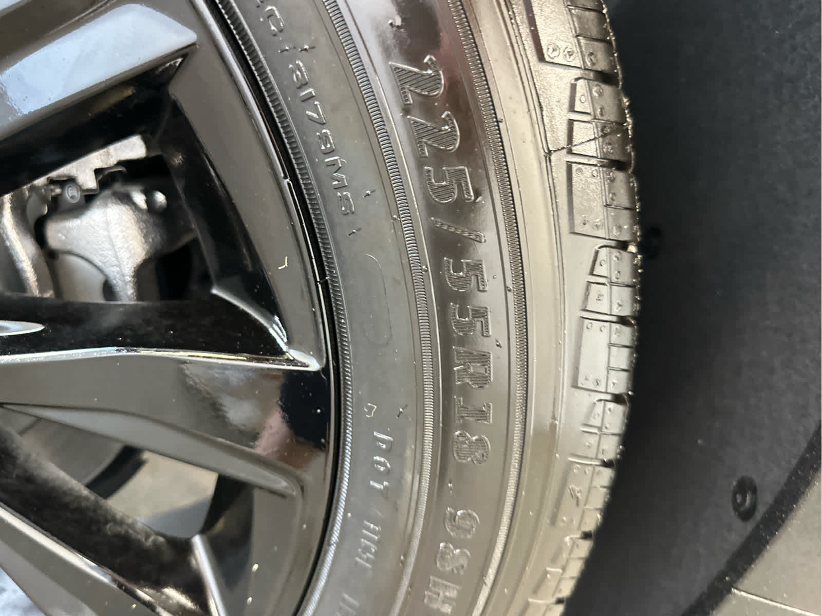 Vehicle image 10 of 51