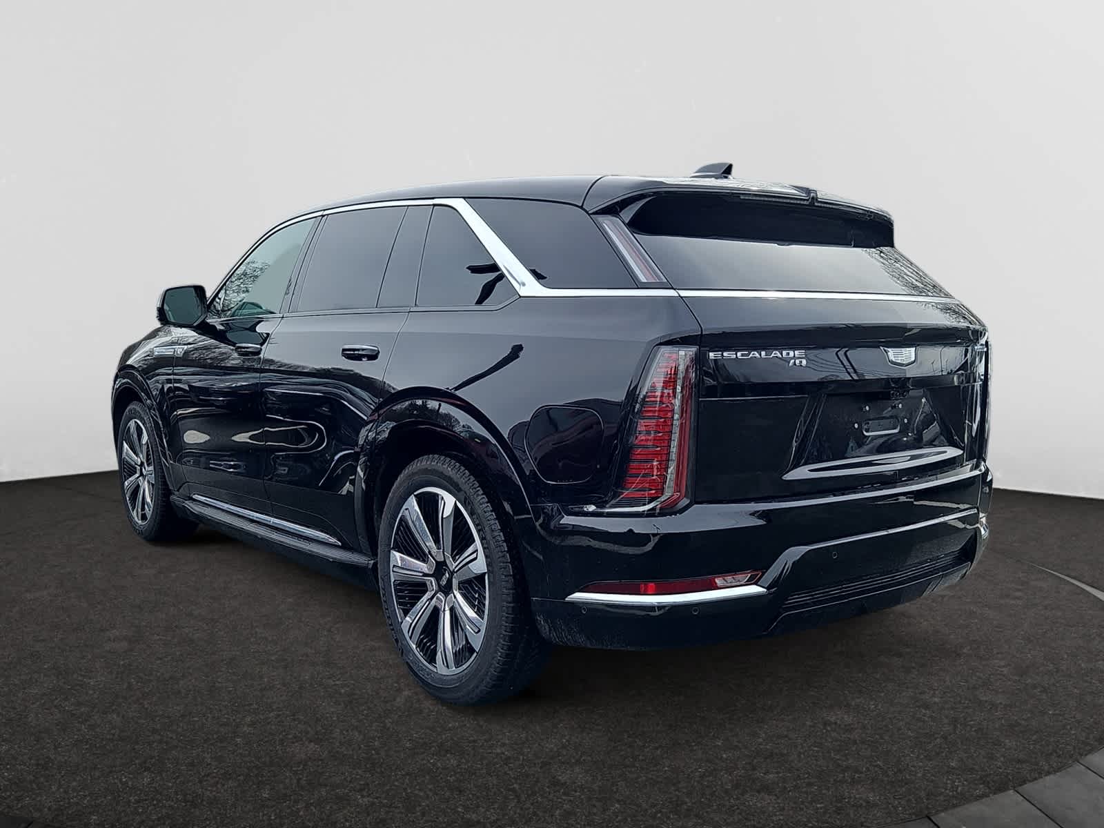 2025 Cadillac Escalade IQ Luxury 2 Image 5 of 20