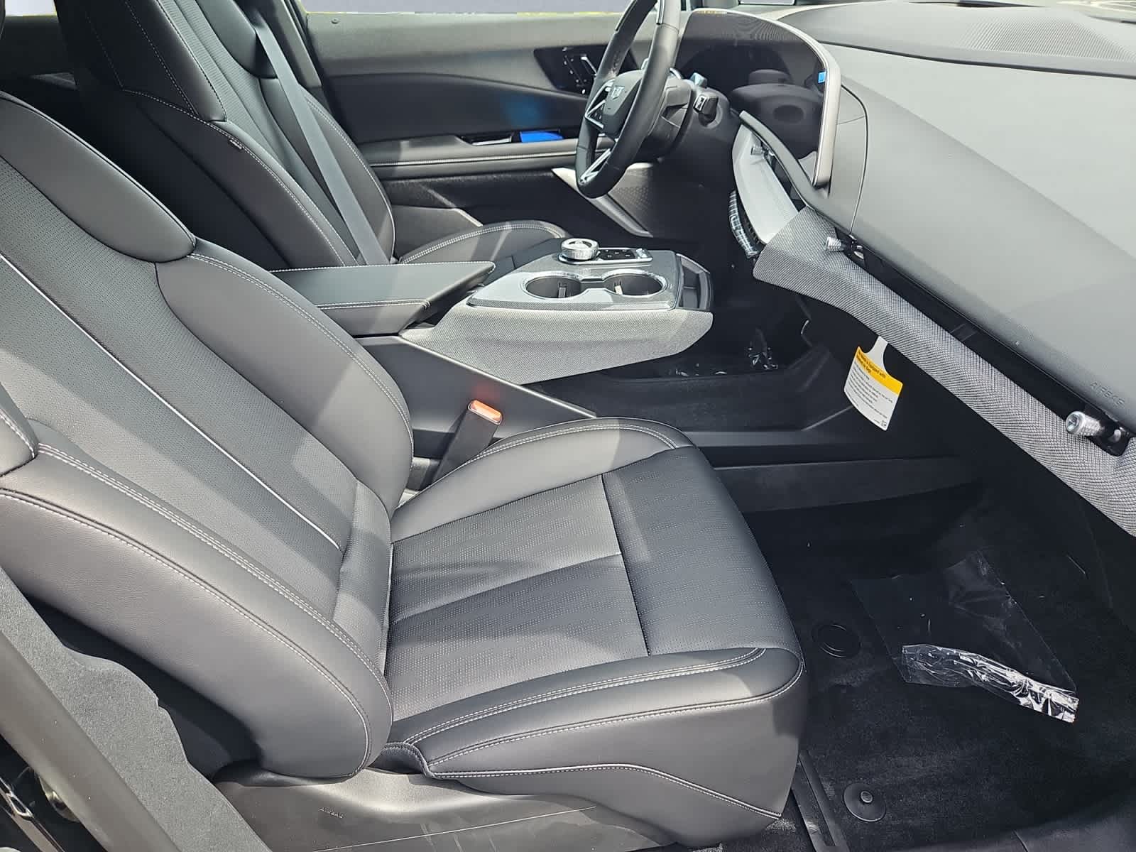 2025 Cadillac OPTIQ Sport Image 10 of 20