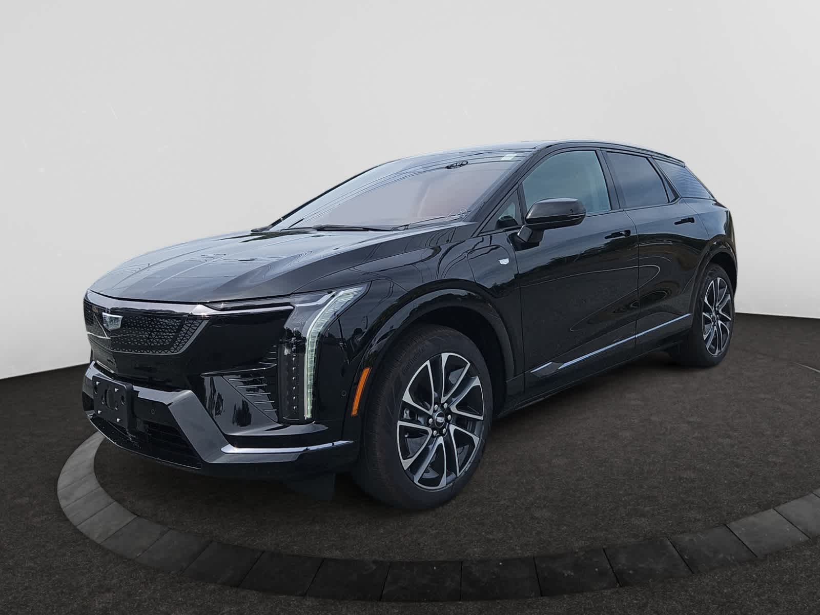 2025 Cadillac OPTIQ Sport Image 1 of 20