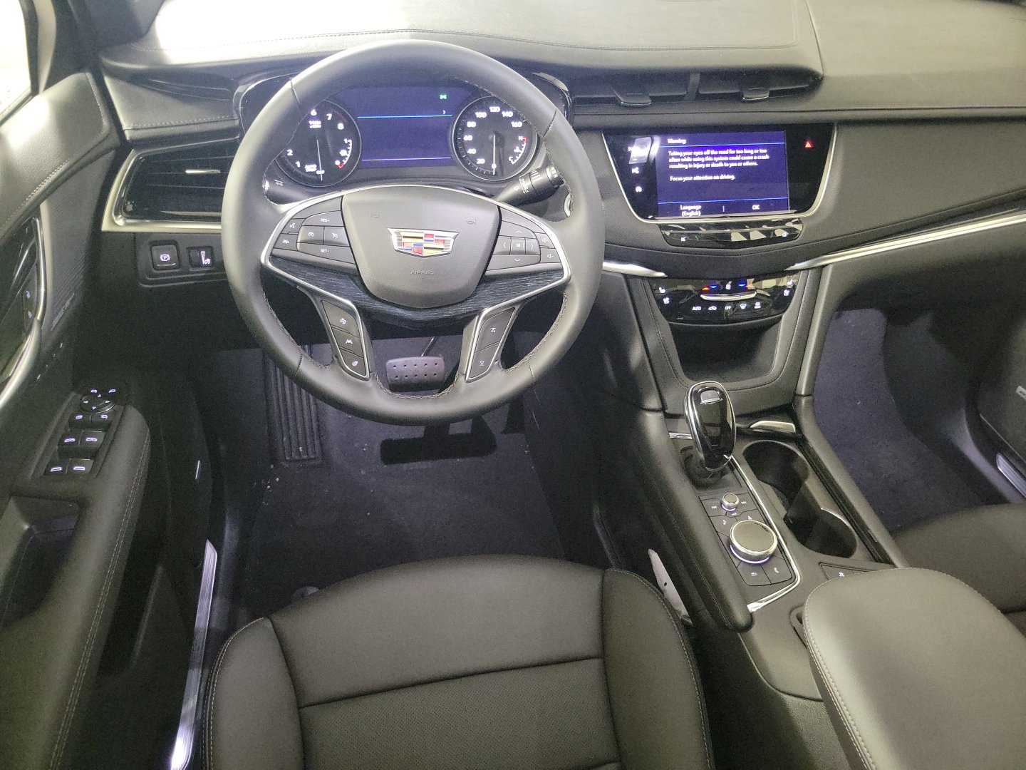 Vehicle image 15 of 22