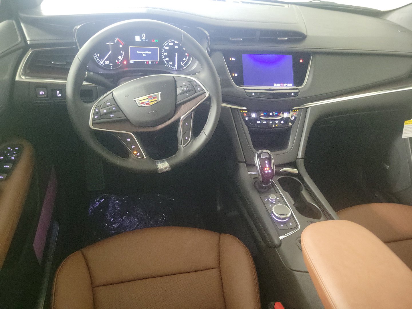 Vehicle image 18 of 24