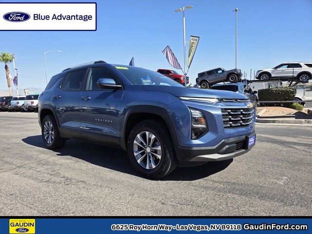 2025 Chevrolet Equinox AWD LT Image 2 of 24
