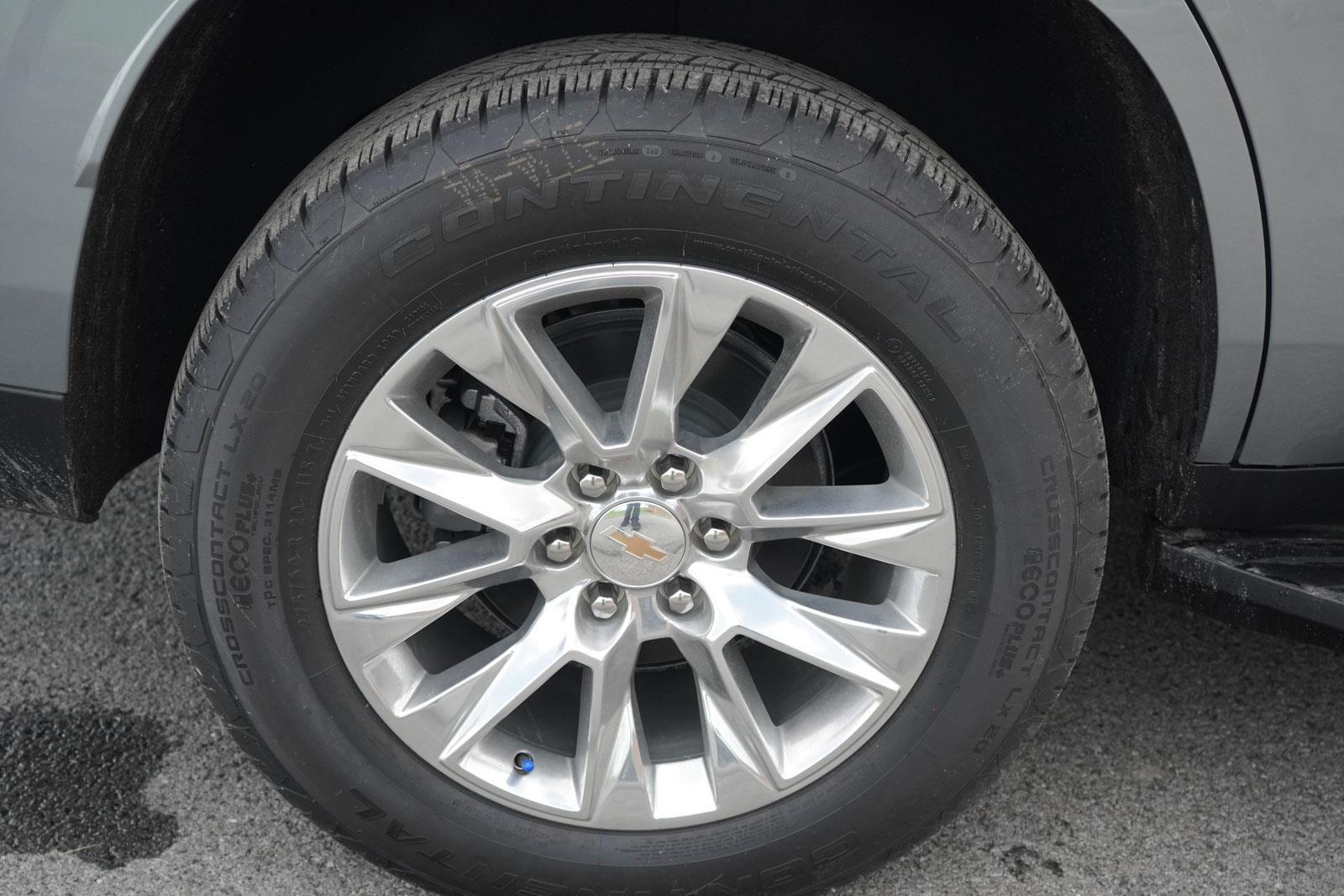 Vehicle image 13 of 33