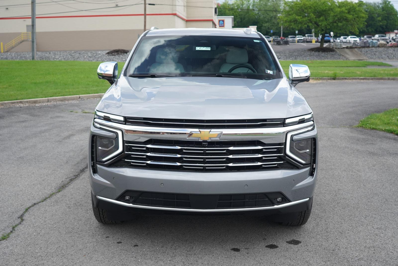Vehicle image 2 of 33