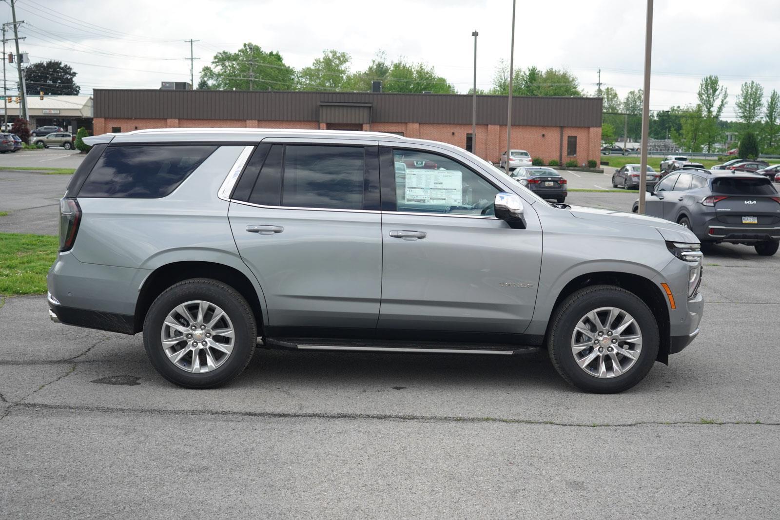 Vehicle image 4 of 33