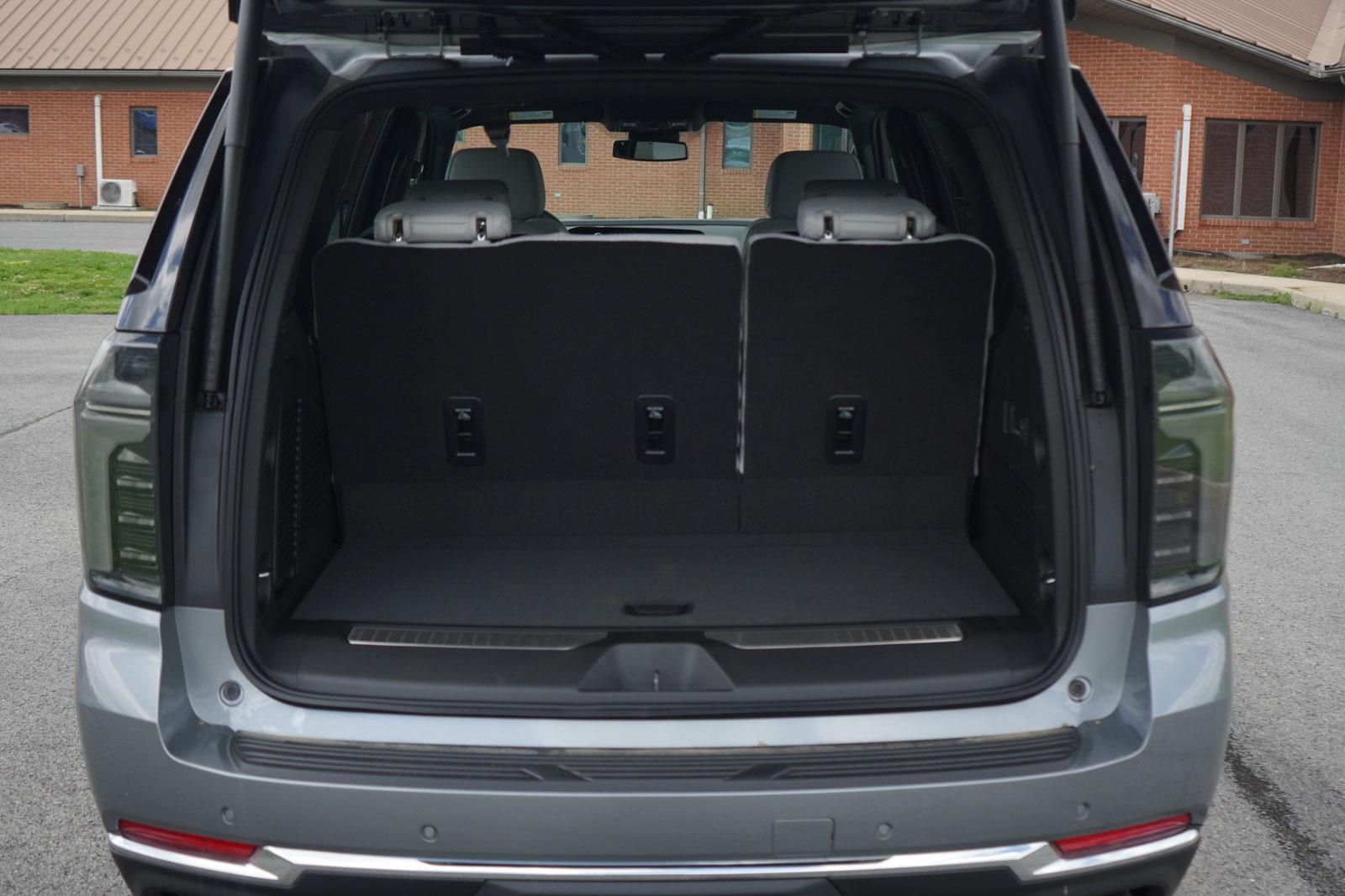 Vehicle image 9 of 33
