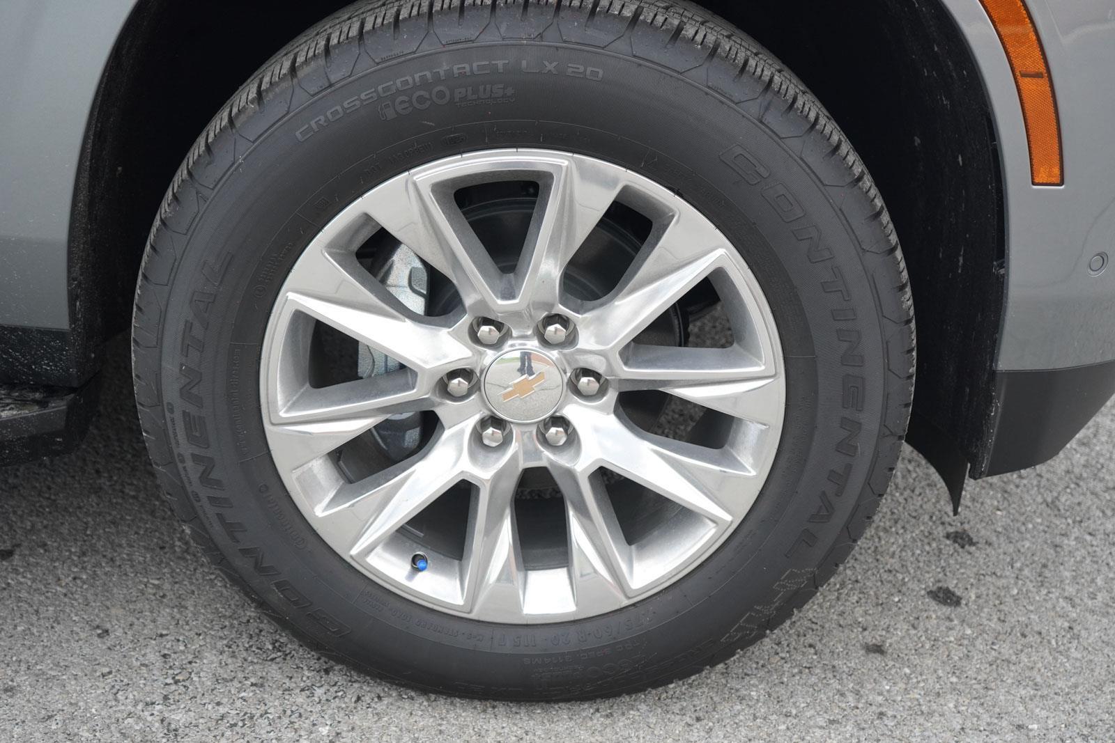 Vehicle image 14 of 33