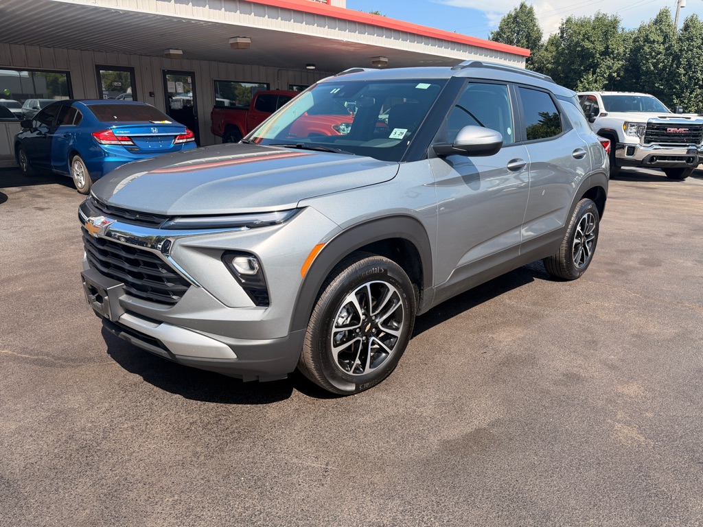 2025 Chevrolet Trailblazer LT Image 1 of 11