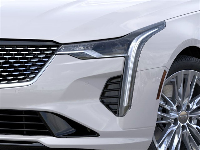 Vehicle image 10 of 24
