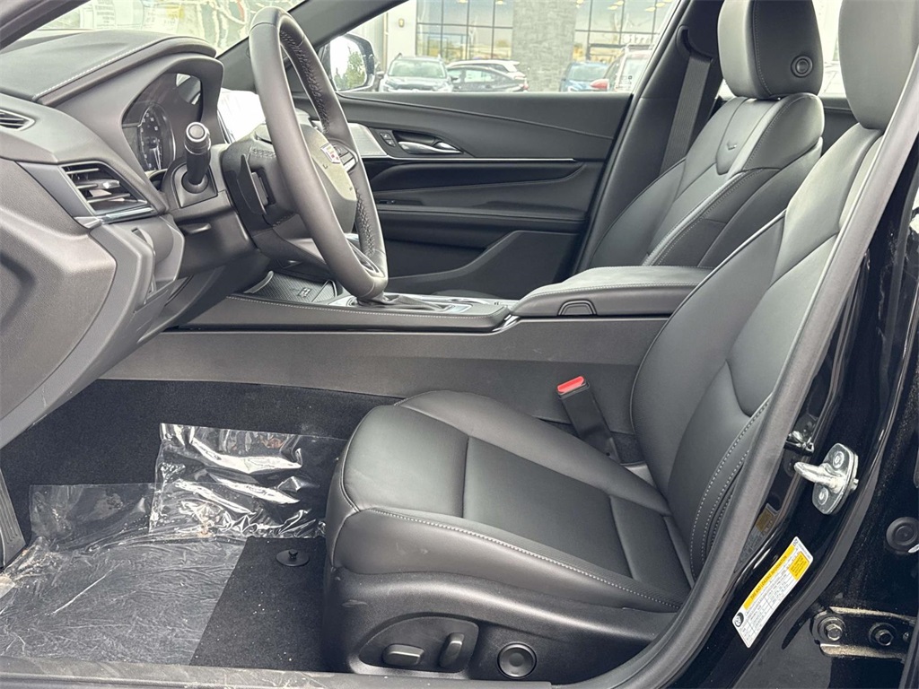 2025 Cadillac CT4 Premium Luxury Image 12 of 25