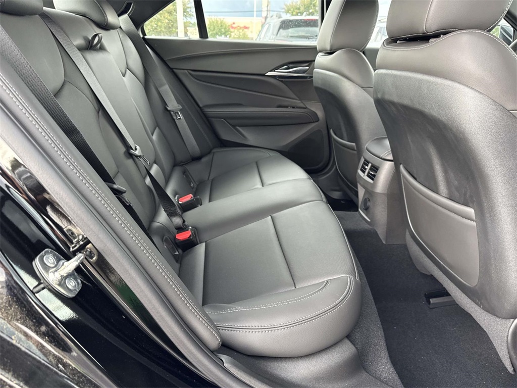 2025 Cadillac CT4 Premium Luxury Image 9 of 25