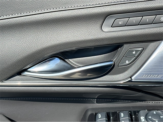 Vehicle image 29 of 35