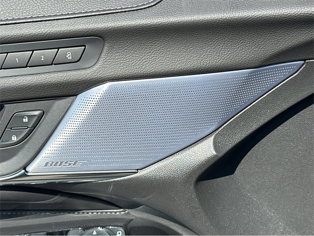 Vehicle image 34 of 35