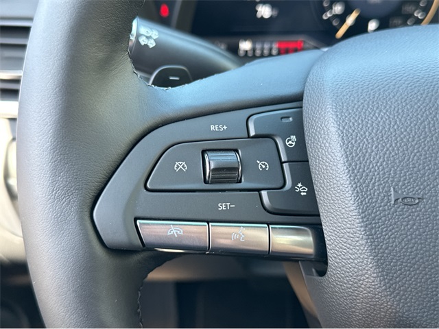 Vehicle image 20 of 35