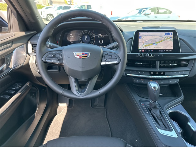 Vehicle image 18 of 35