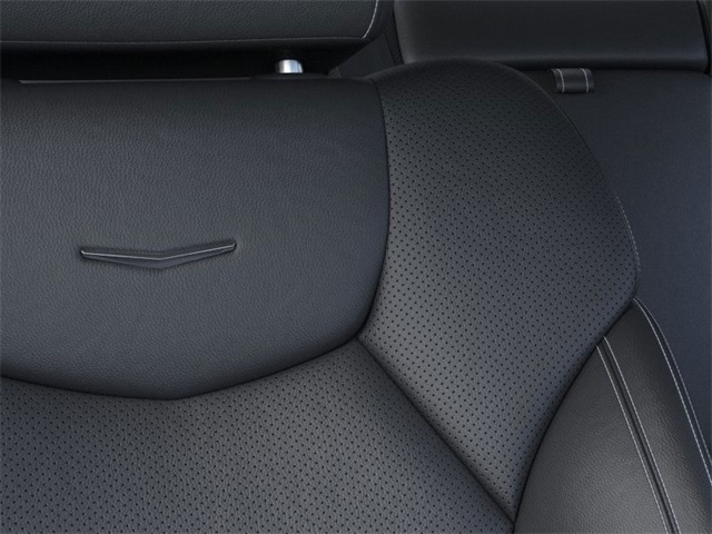 Vehicle image 21 of 24