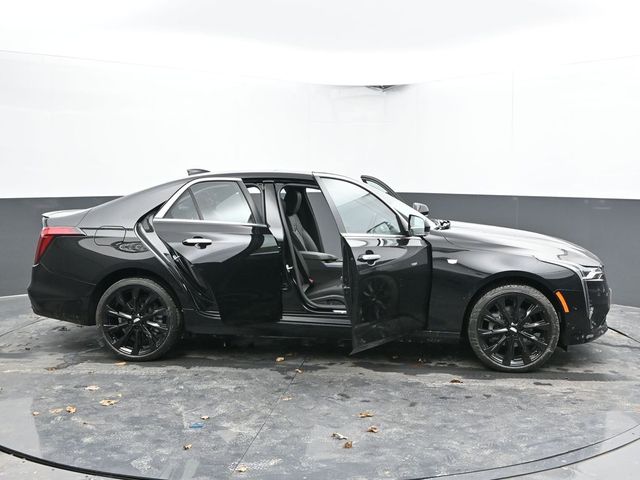 Vehicle image 21 of 68