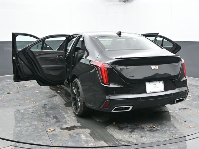 Vehicle image 34 of 68