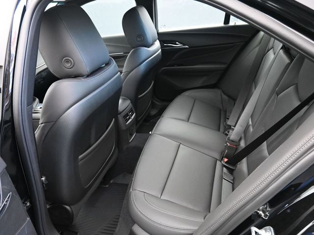 Vehicle image 49 of 68