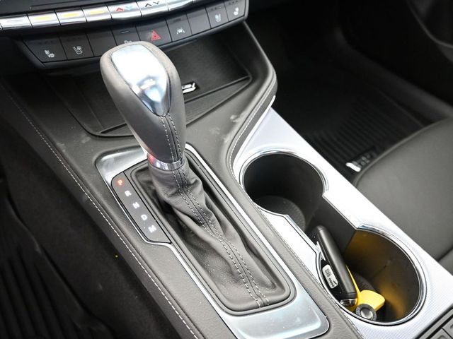 Vehicle image 56 of 68