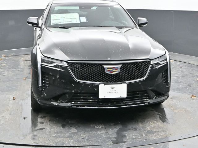 Vehicle image 11 of 68