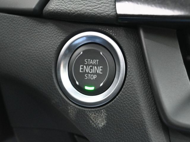 Vehicle image 57 of 68