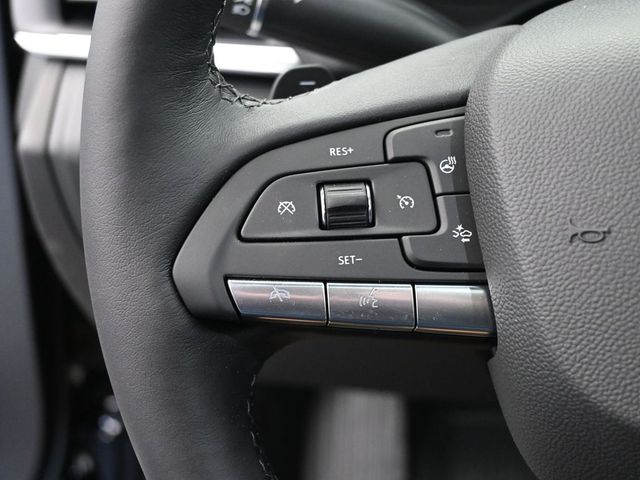 Vehicle image 63 of 68