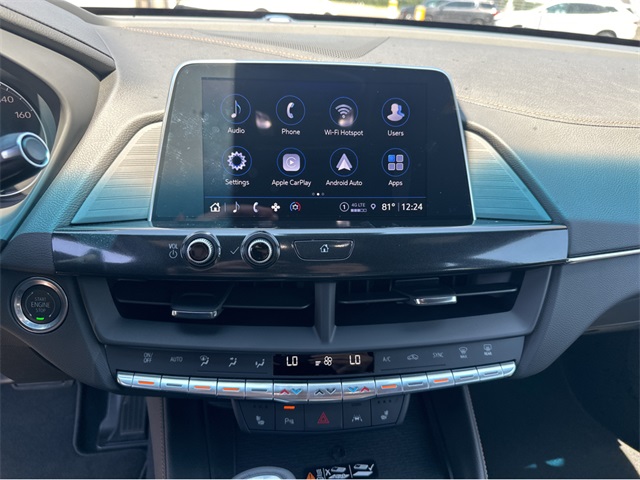 Vehicle image 23 of 34