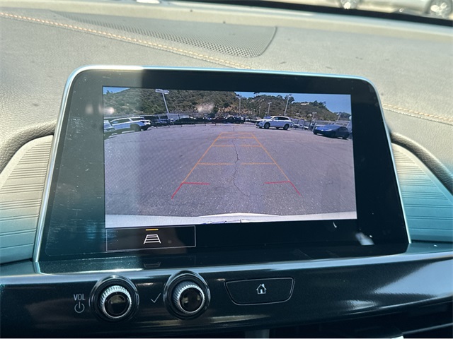 Vehicle image 6 of 34