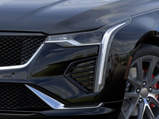 Vehicle image 10 of 24