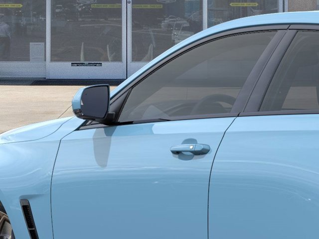 Vehicle image 12 of 24