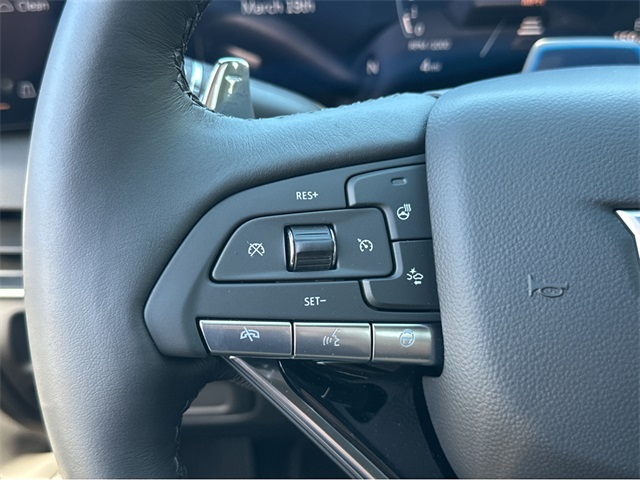 Vehicle image 20 of 35