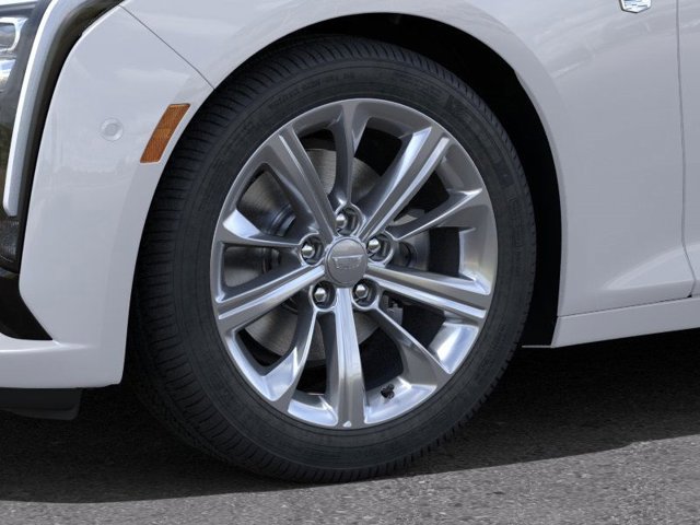 Vehicle image 9 of 24