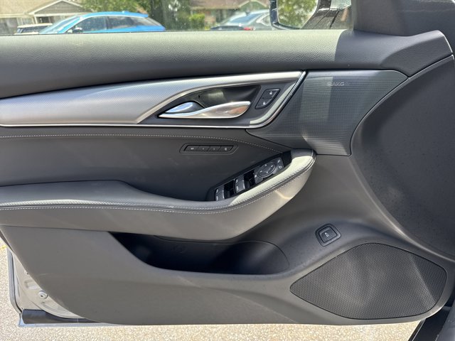 2025 Cadillac CT5 Premium Luxury Image 8 of 15