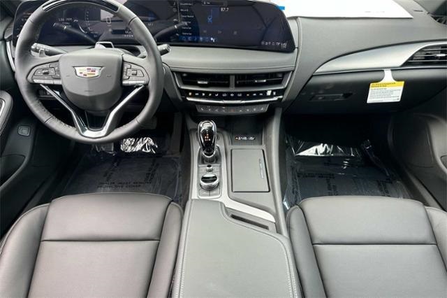 Vehicle image 12 of 32