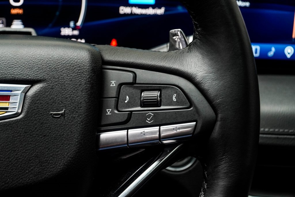 Vehicle image 26 of 39