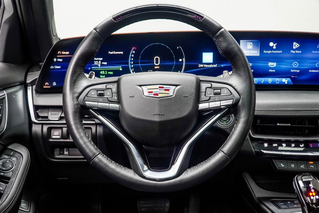 Vehicle image 15 of 39