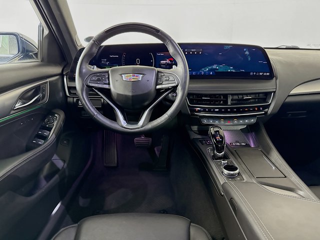 2025 Cadillac CT5 Premium Luxury Image 16 of 35